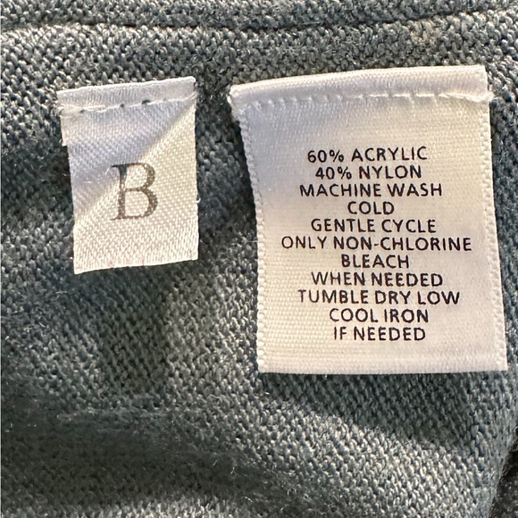 Ann Taylor Loft Turtle Neck Sweater - Picture 7 of 7